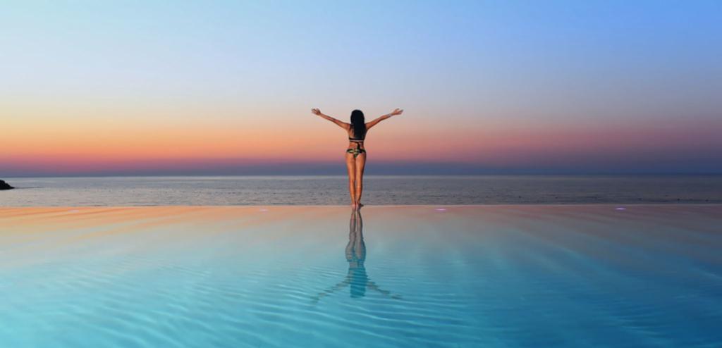 Ein 5-Sterne-Urlaub mit Zyperns umfangreichstem SPA und luxuriösen Zimmern mit Meerblick