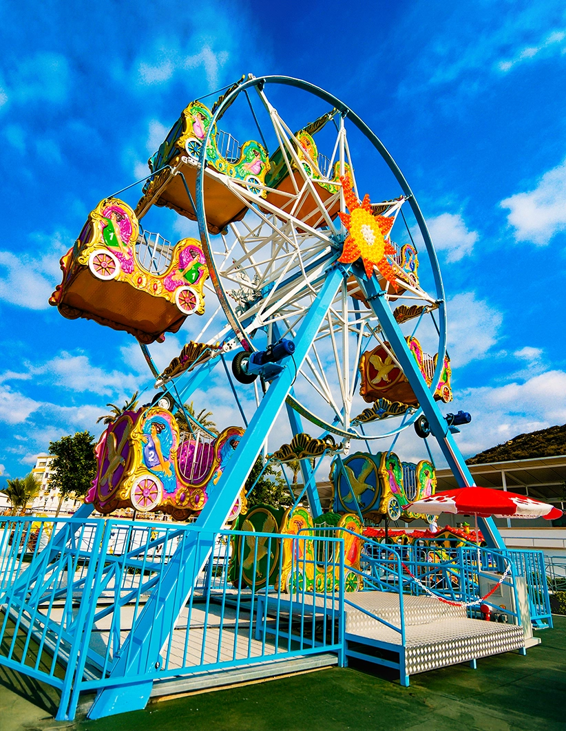 LUNA PARK